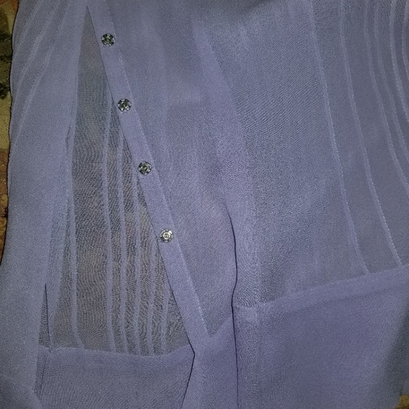 Silk top NWOT - Picture 3 of 3